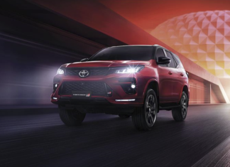 Toyota Fortuner GR Sport 48.43 लाख में लॉन्च Toyota Fortuner GR Sport