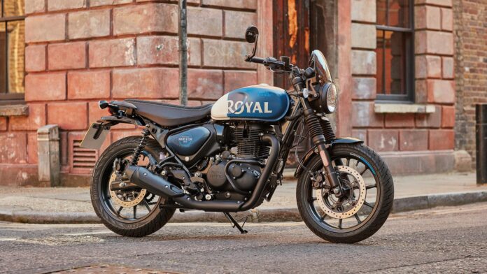 Royal enfield hunter makes new record