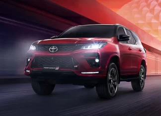 TOYOTA कर रही 4 नई SUV को लाने की तैयारी