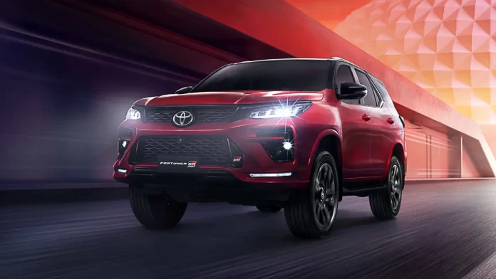 TOYOTA कर रही 4 नई SUV को लाने की तैयारी