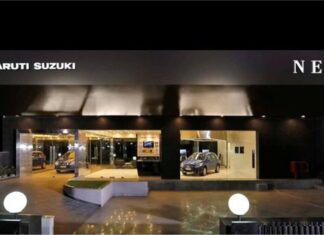 SUV-MPV के चक्कर में Maruti Suzuki ने खेल कर दिया, पिछले एक साल में बेच डालीं 18 लाख गाड़ियां ! SUV-MPV के चक्कर में Maruti Suzuki ने खेल कर दिया