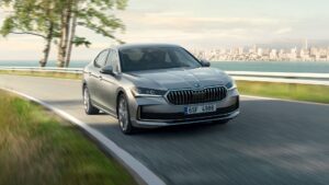 skoda superb dimension