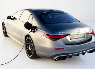 धूम मचाने आ रही हैं बाजार में Mercedes की दो धांसू गाड़ियां