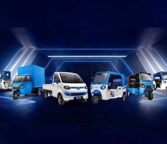 Mahindra Last Mile Mobility Crosses 4 Lakh EV Sales, Powers Millions of Daily Journeys