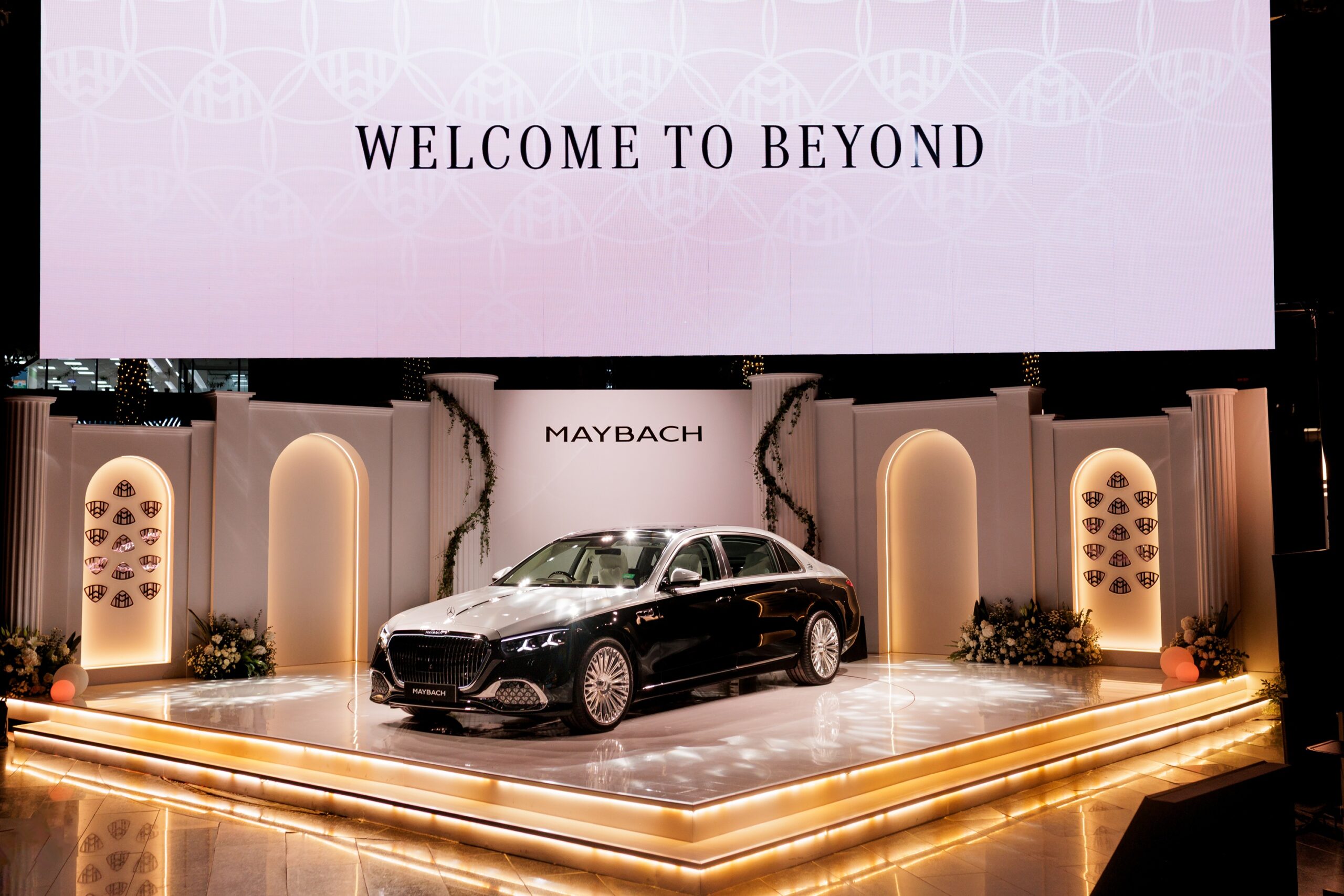 MAYBACH’S SECRET WEAPON EXPOSED! ONLY 30 UNITS FOR INDIA – The ₹3.35 Crore Electric Limousine That Makes Rolls-Royce Nervous