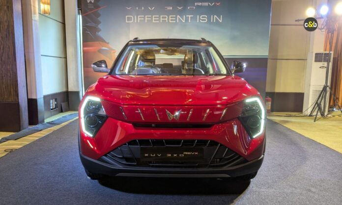Mahindra_3_XO_REVX_image_7_05ceb5c05f