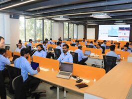 EICHER’S AI-POWERED UPTIME NXT IS HERE: India’s First Uptime Control Tower Could Save Truck Fleets LAKHS Every Year!